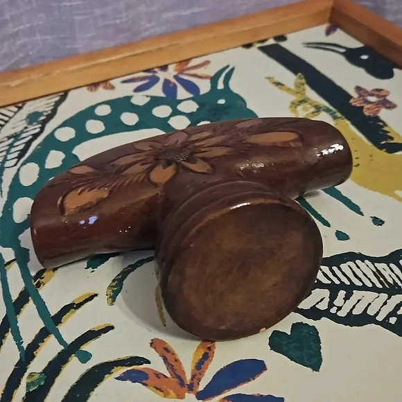 NAPKIN HOLDER - Picture 3 of 4